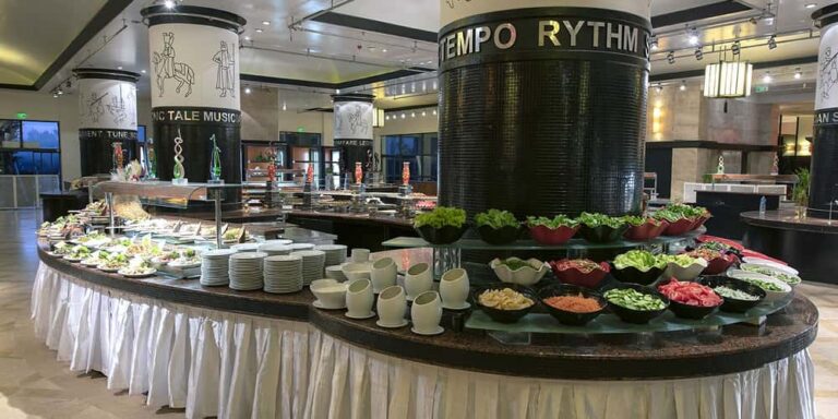 Rapsody Restaurant at Lykia World Antalya
